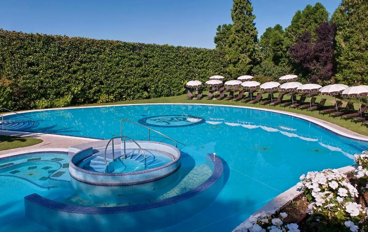 Hotel Mioni Pezzato Абано-Терме