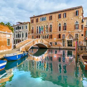 Hotel Palazzo Marcello Al Sole